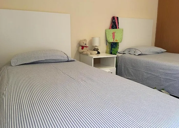Apartamentos 7 Valles Jaca Centro